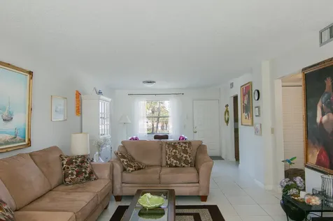 890 N Federal Highway Lantana FL 33462