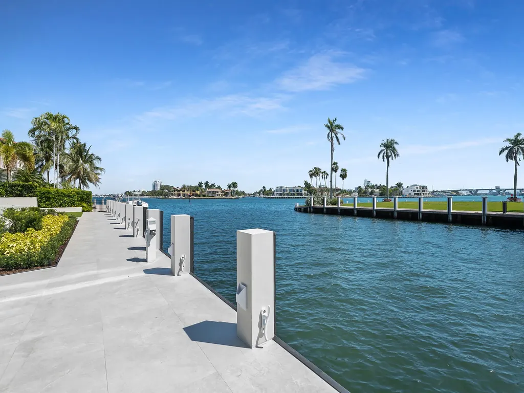 1822 SE 9th Street Fort Lauderdale FL 33316