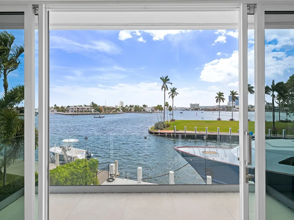 1822 SE 9th Street Fort Lauderdale FL 33316