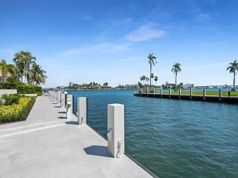 1822 SE 9th Street Fort Lauderdale FL 33316