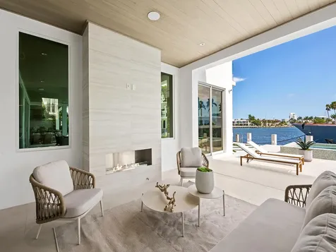 1822 SE 9th Street Fort Lauderdale FL 33316