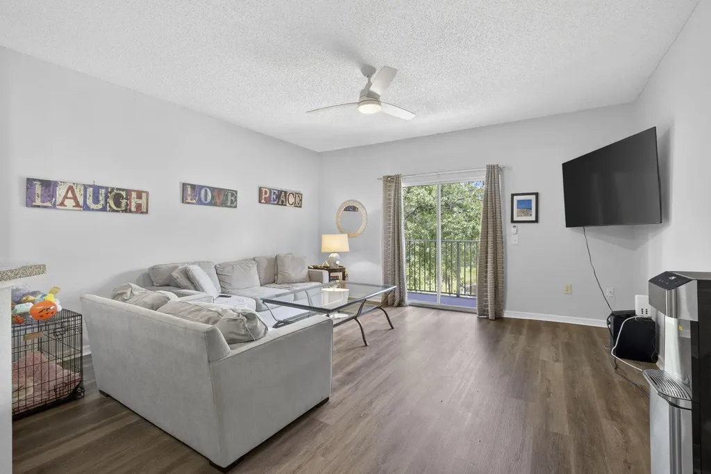 310 Crestwood Circle Royal Palm Beach FL 33411