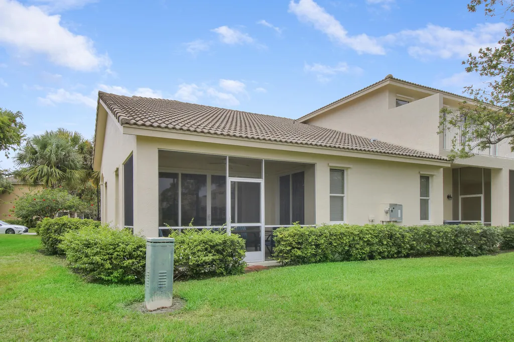 9015 Sand Shot Way Port St Lucie FL 34986