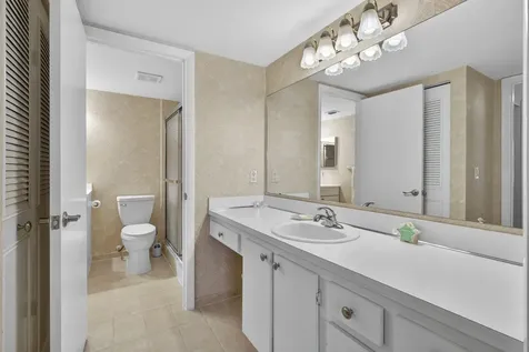 301 Pine Ridge Circle Greenacres FL 33463
