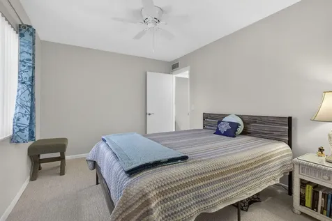 301 Pine Ridge Circle Greenacres FL 33463