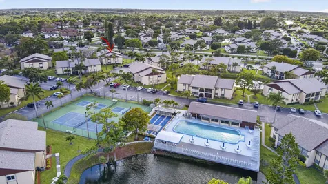301 Pine Ridge Circle Greenacres FL 33463