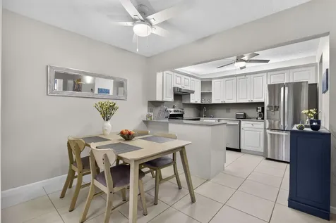 301 Pine Ridge Circle Greenacres FL 33463