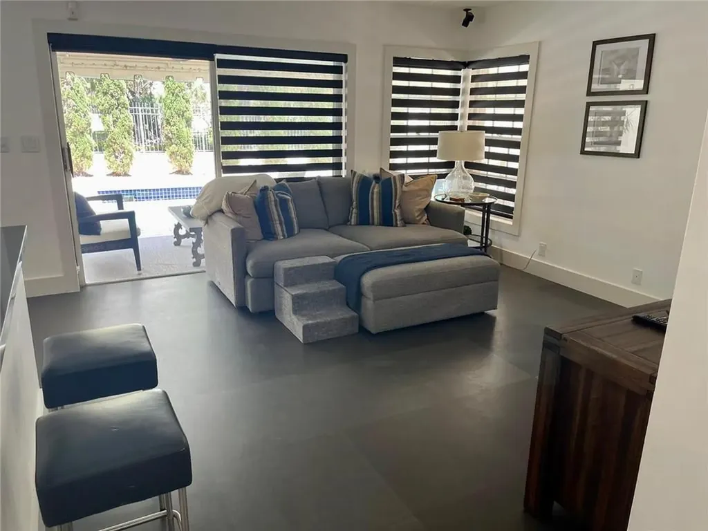 21723 Club Villa Terrace Boca Raton FL 33433