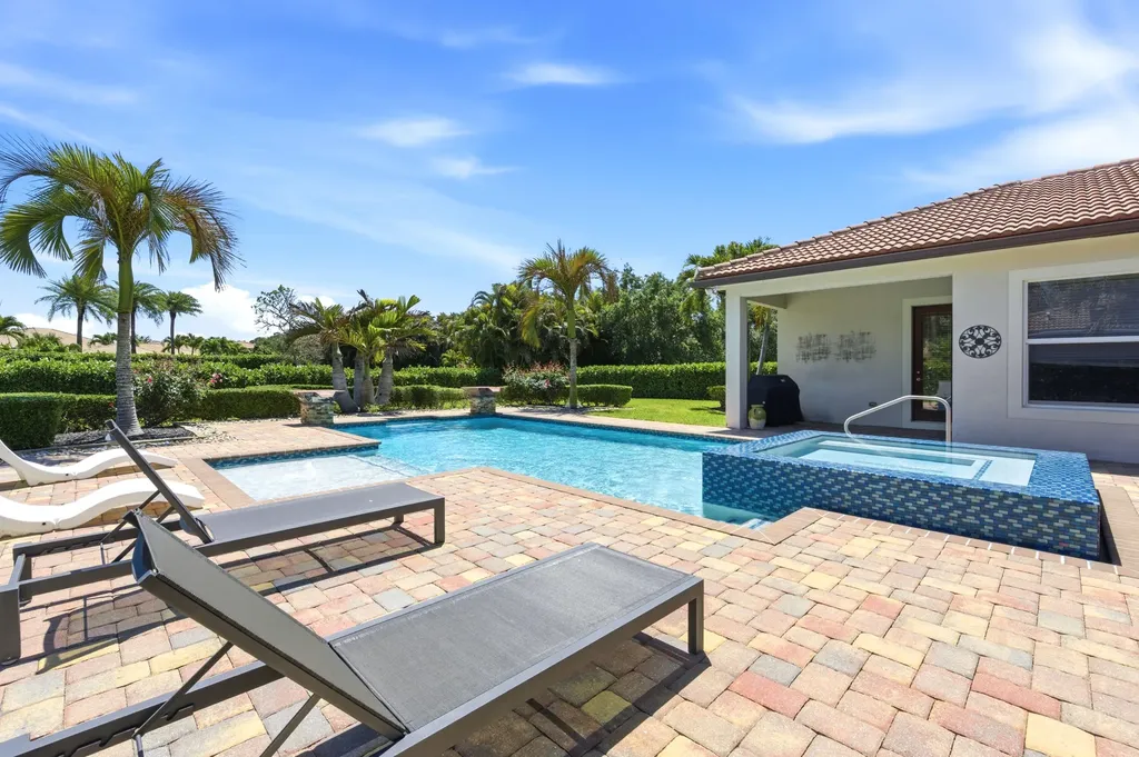 337 Rudder Cay Way Jupiter FL 33458