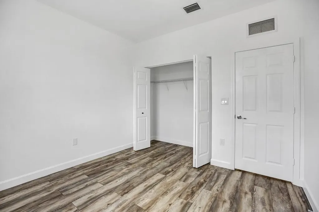 9081 SW 169th Path Miami FL 33196