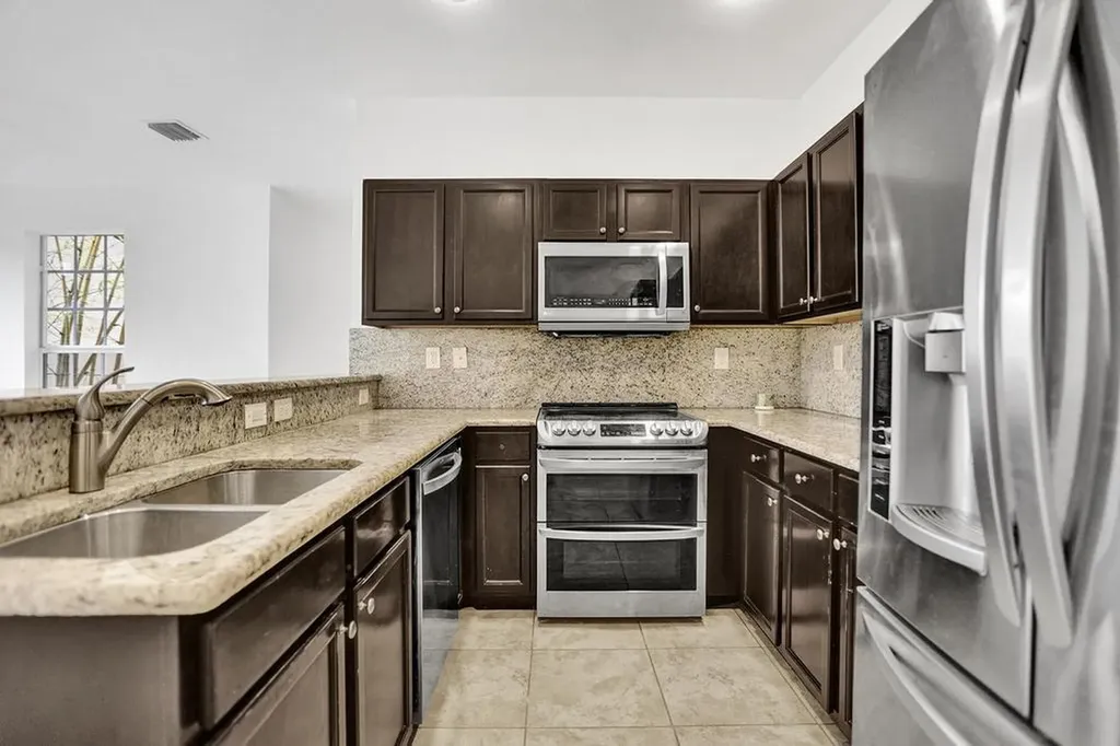 9081 SW 169th Path Miami FL 33196