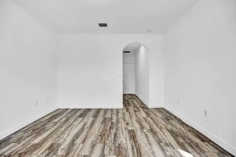 9081 SW 169th Path Miami FL 33196
