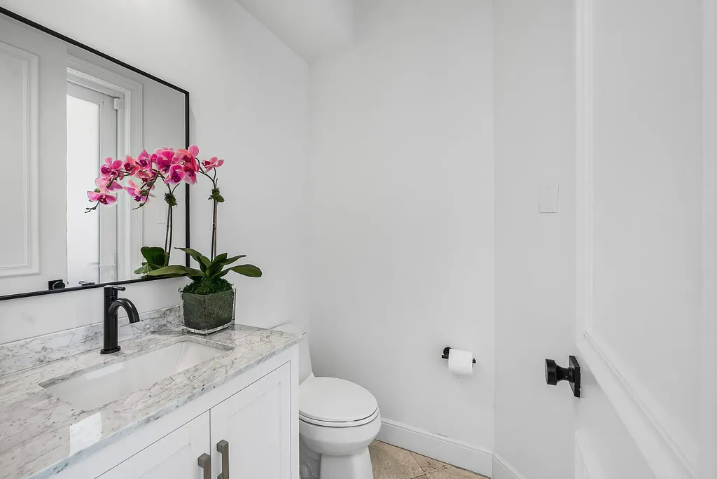 16032 Bristol Isle Way Delray Beach FL 33446