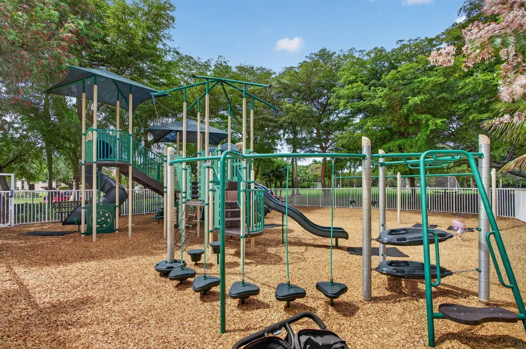 173 Cameron Drive Weston FL 33326
