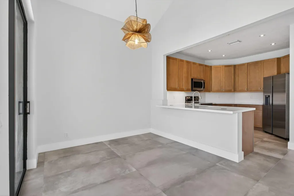 173 Cameron Drive Weston FL 33326