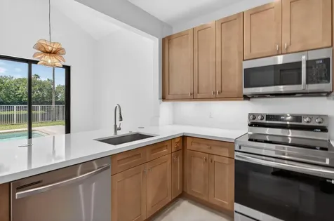 173 Cameron Drive Weston FL 33326