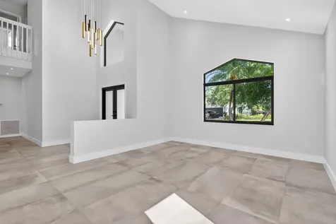 173 Cameron Drive Weston FL 33326