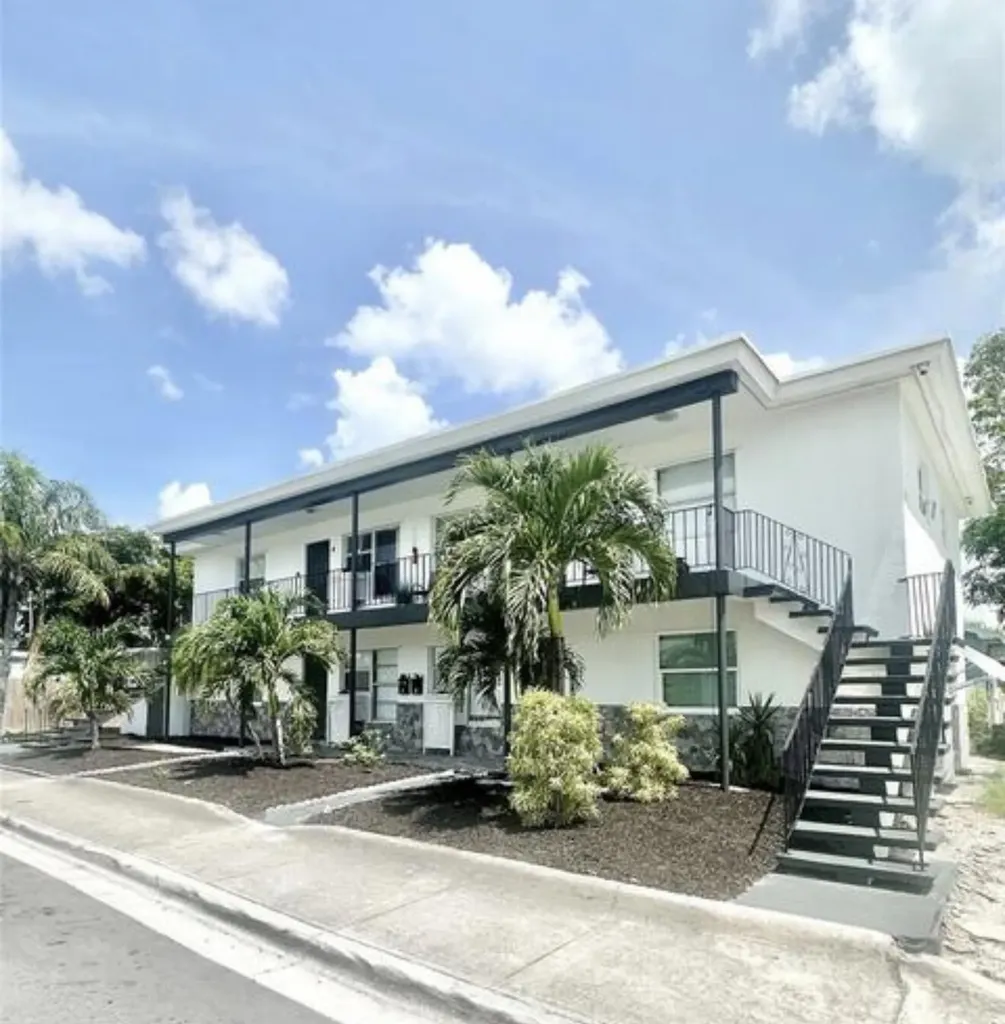 1501 N Federal Highway Lake Worth Beach FL 33460