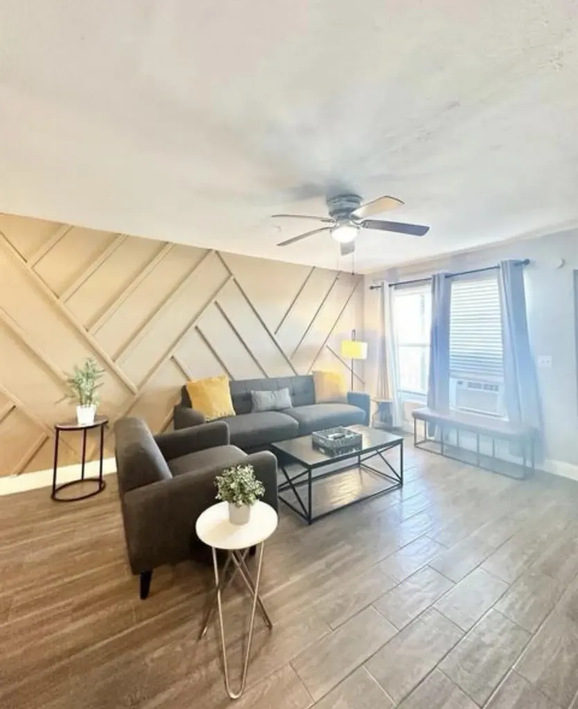 1501 N Federal Highway Lake Worth Beach FL 33460