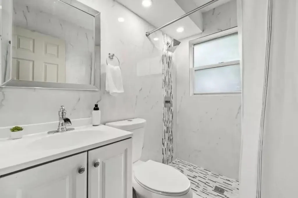 1501 N Federal Highway Lake Worth Beach FL 33460