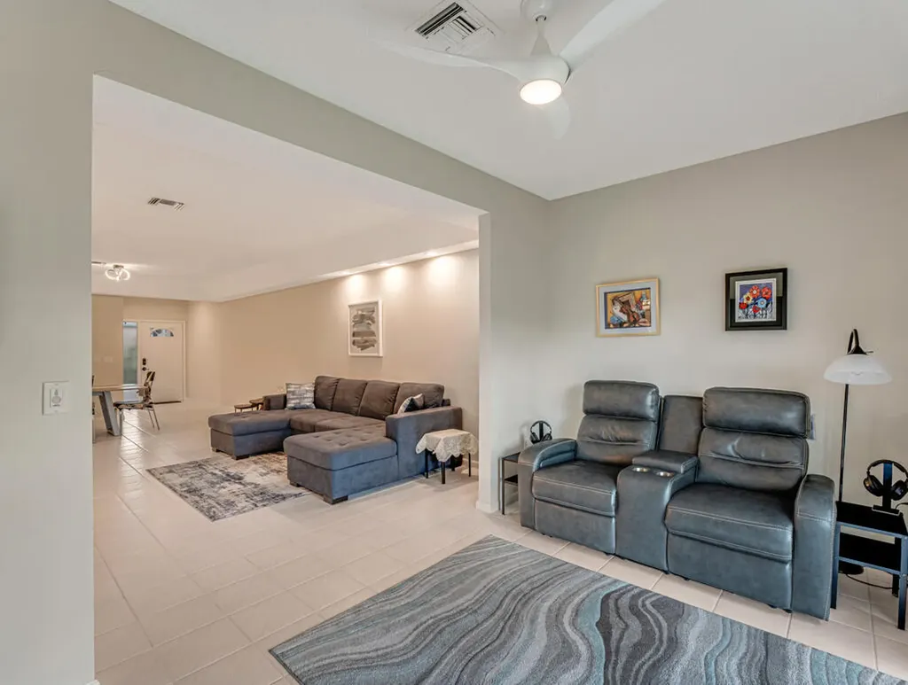 9998 Seacrest Circle Boynton Beach FL 33437