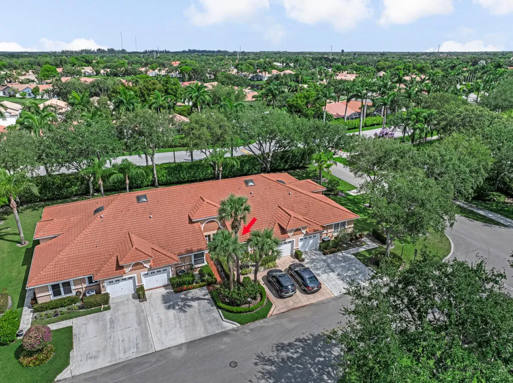 9998 Seacrest Circle Boynton Beach FL 33437