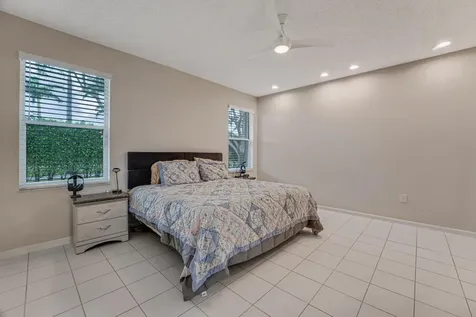 9998 Seacrest Circle Boynton Beach FL 33437