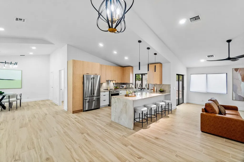 3527 SW 23rd Street Delray Beach FL 33445