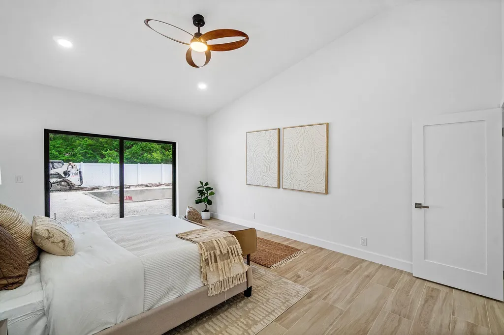 3527 SW 23rd Street Delray Beach FL 33445