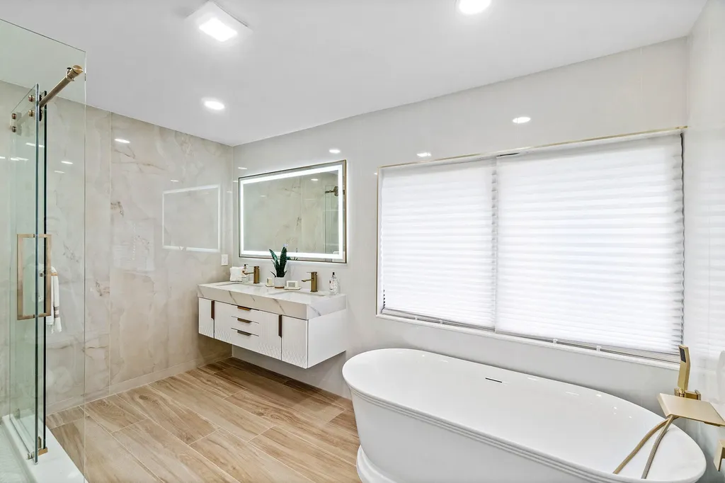 3527 SW 23rd Street Delray Beach FL 33445