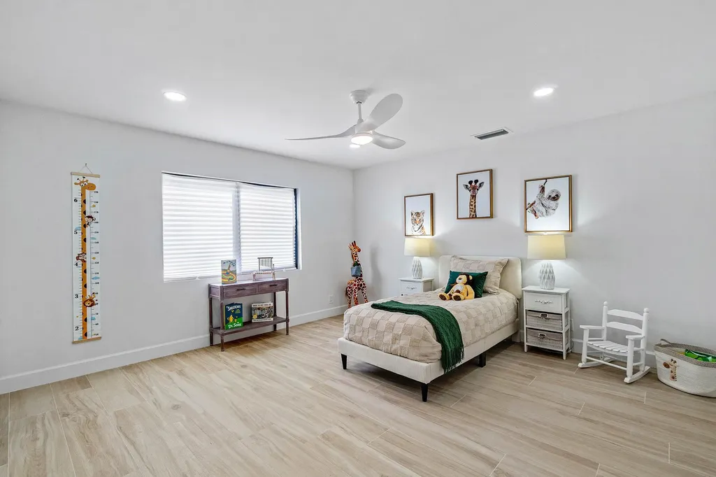 3527 SW 23rd Street Delray Beach FL 33445