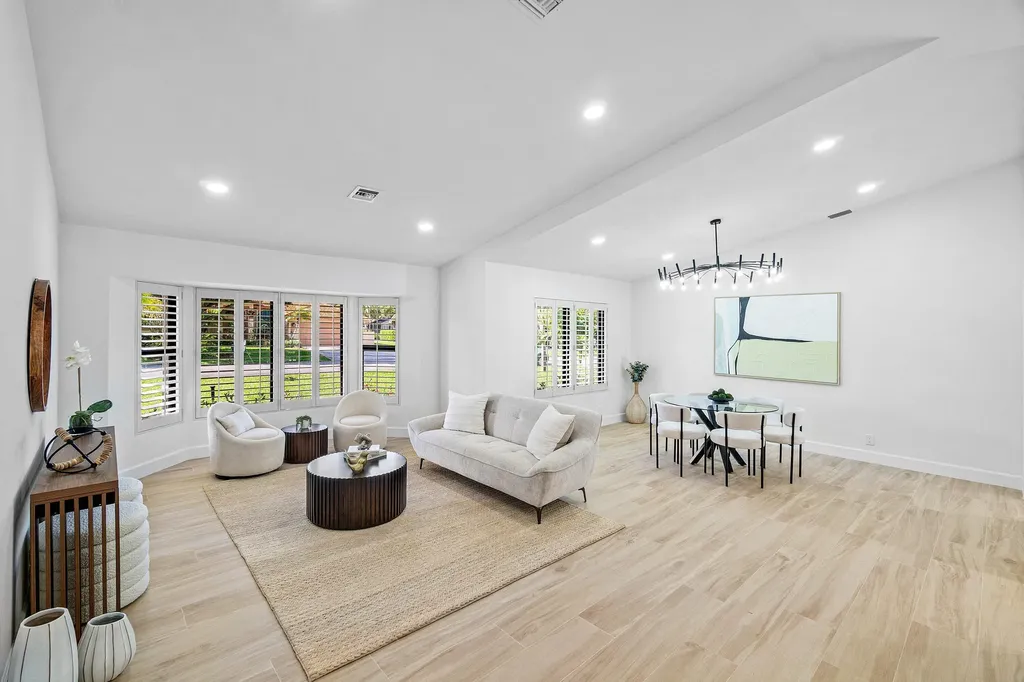 3527 SW 23rd Street Delray Beach FL 33445