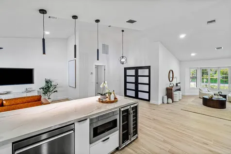 3527 SW 23rd Street Delray Beach FL 33445