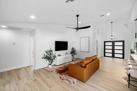3527 SW 23rd Street Delray Beach FL 33445