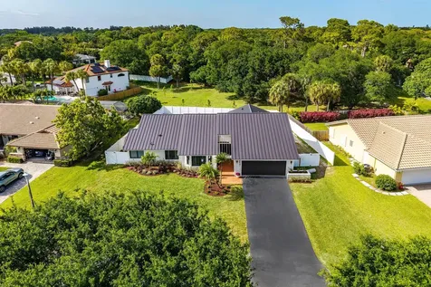 3527 SW 23rd Street Delray Beach FL 33445
