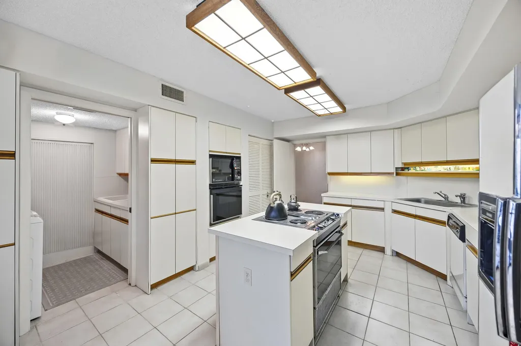 7209 Promenade Drive Boca Raton FL 33433