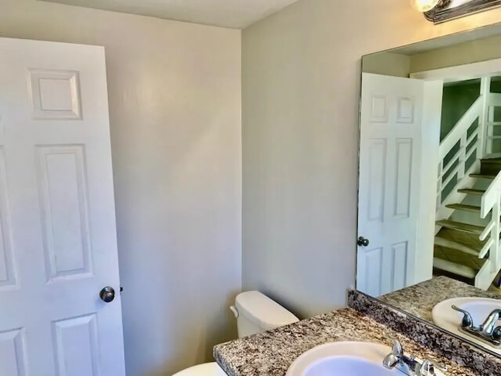 605 SW 1st Court Boynton Beach FL 33435