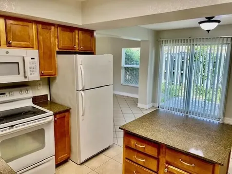 605 SW 1st Court Boynton Beach FL 33435