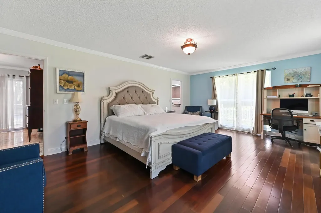 9351 NW 44th Place Coral Springs FL 33065