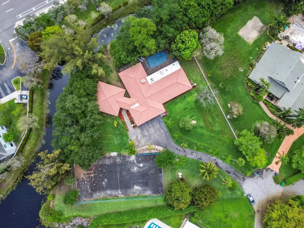 9351 NW 44th Place Coral Springs FL 33065