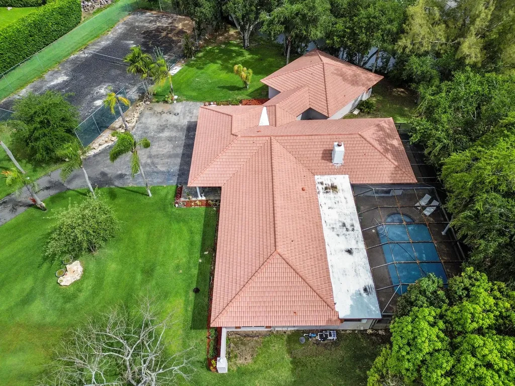 9351 NW 44th Place Coral Springs FL 33065