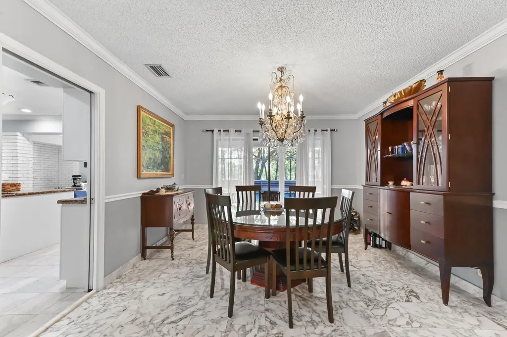 9351 NW 44th Place Coral Springs FL 33065