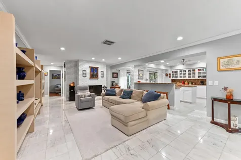9351 NW 44th Place Coral Springs FL 33065