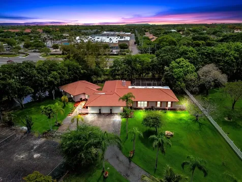 9351 NW 44th Place Coral Springs FL 33065