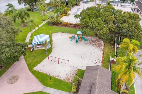 2969 Carambola Circle S Coconut Creek FL 33066