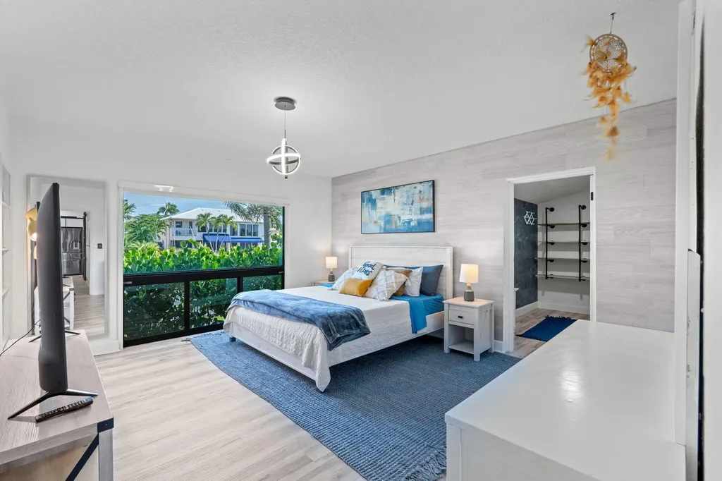 2878 NE 26th Street Fort Lauderdale FL 33305