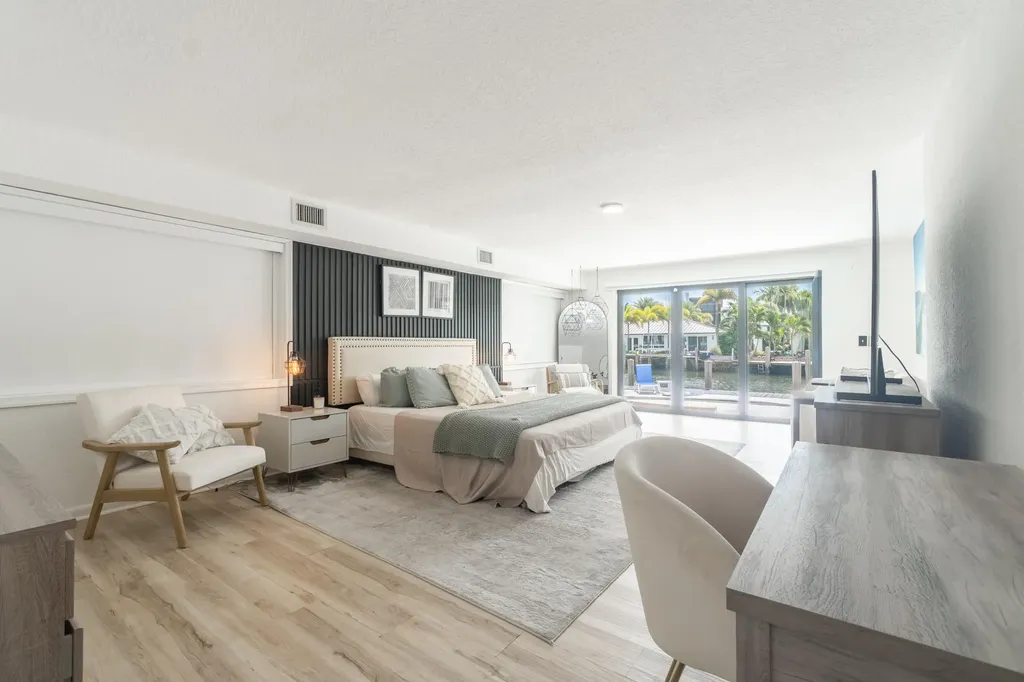 2878 NE 26th Street Fort Lauderdale FL 33305