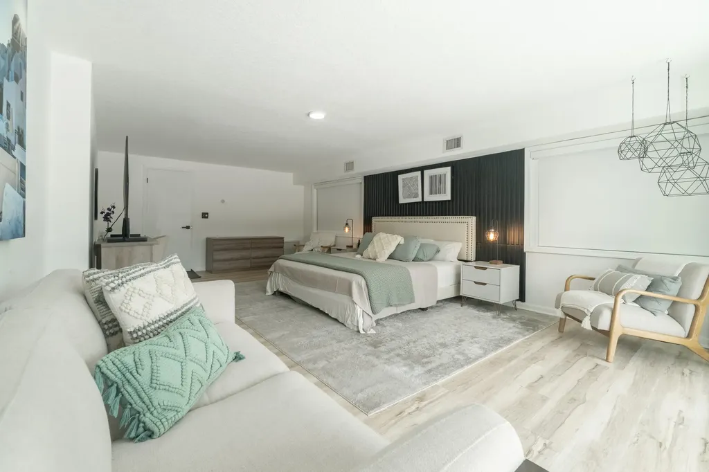 2878 NE 26th Street Fort Lauderdale FL 33305