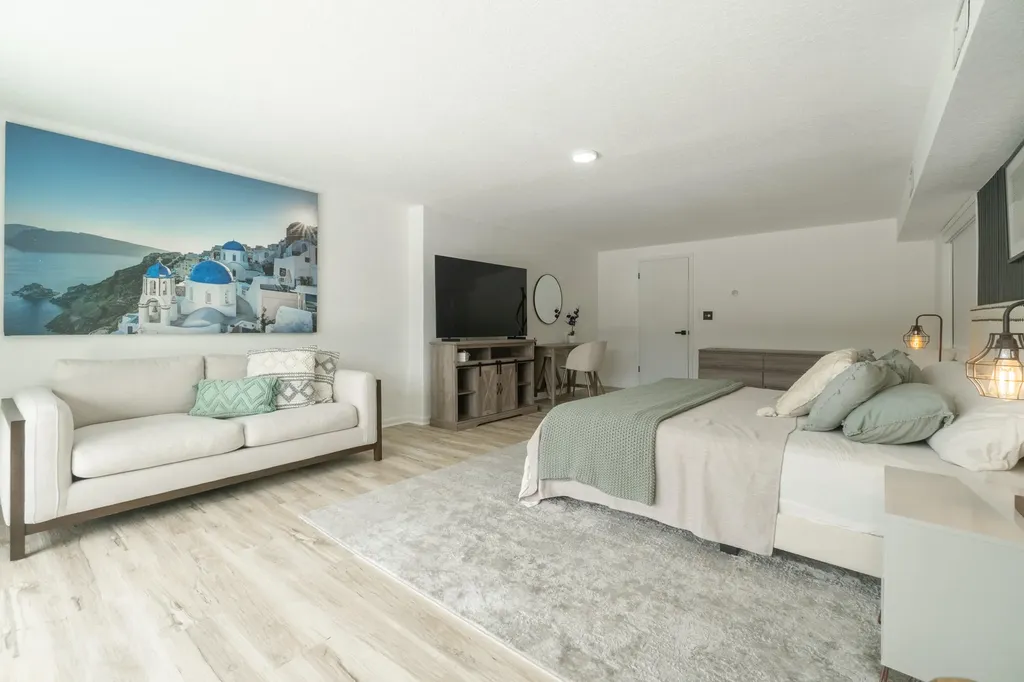 2878 NE 26th Street Fort Lauderdale FL 33305