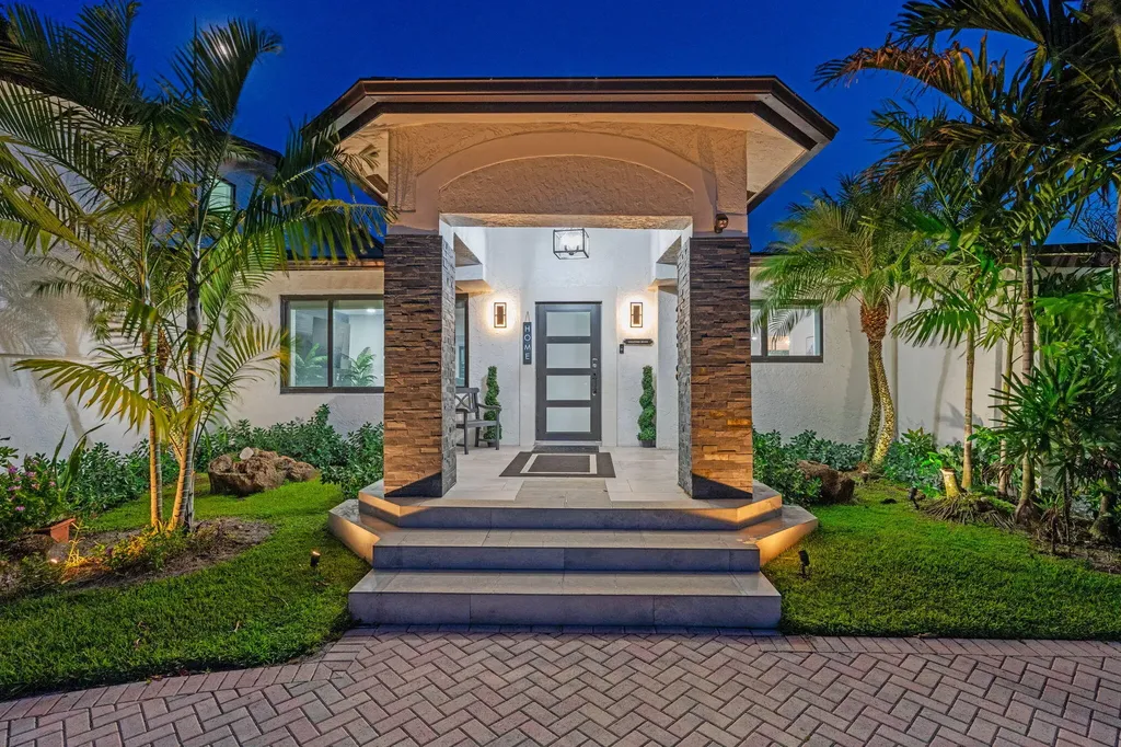 2878 NE 26th Street Fort Lauderdale FL 33305